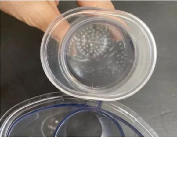 Hamilton Beach Food Processor Model 70580 FP20 Replacement Part Pusher & Sleeve - Picture 11 of 12